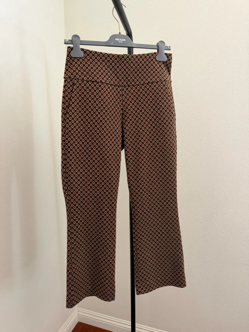 CAbi dandy popcorn Brown Patterned crop pants size small - Picture 3 of 6